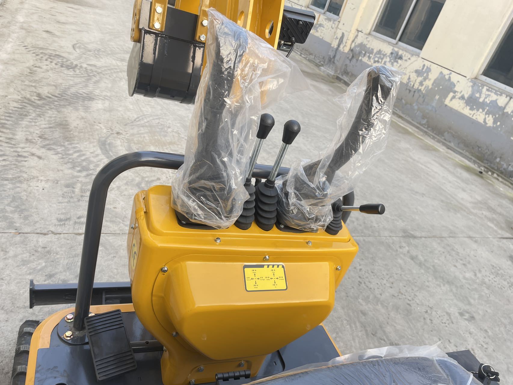Model 12 Mini Crawler Excavator (Upgraded Version) Small Digger for Farm & Construction