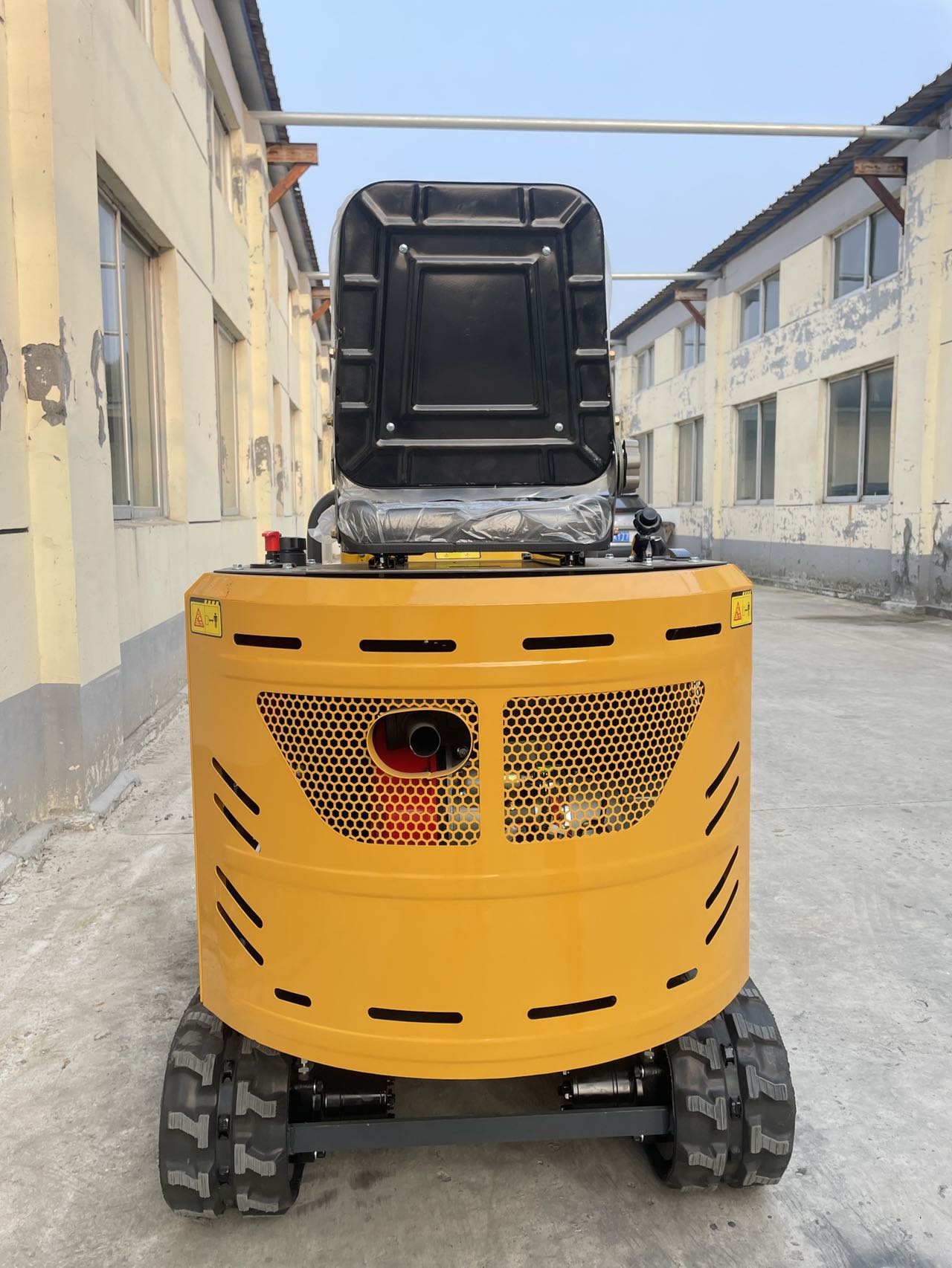Model 12 Mini Crawler Excavator (Upgraded Version) Small Digger for Farm & Construction