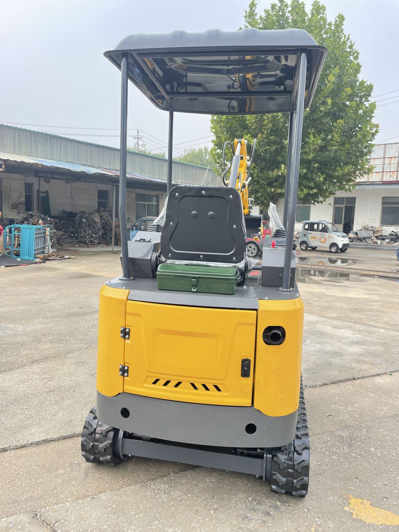 Model 18 Multi-functional Mini Crawler Excavator for Municipal Engineering