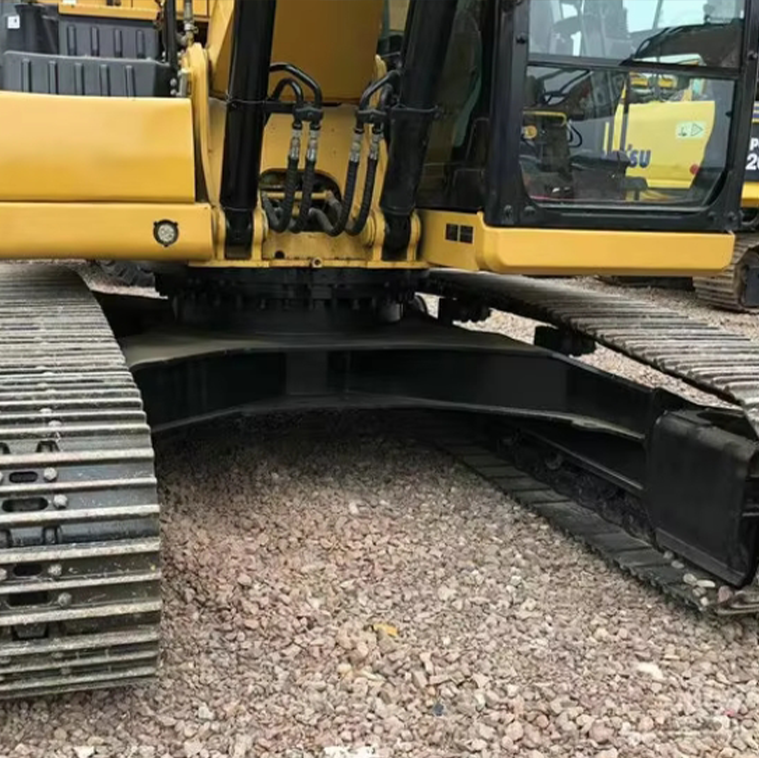 Caterpillar 320D Excavator
