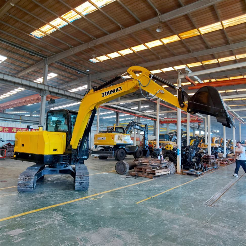 6 Ton Hydraulic Excavator - Compact Digger with 0.25-0.3m³ Bucket for Sale