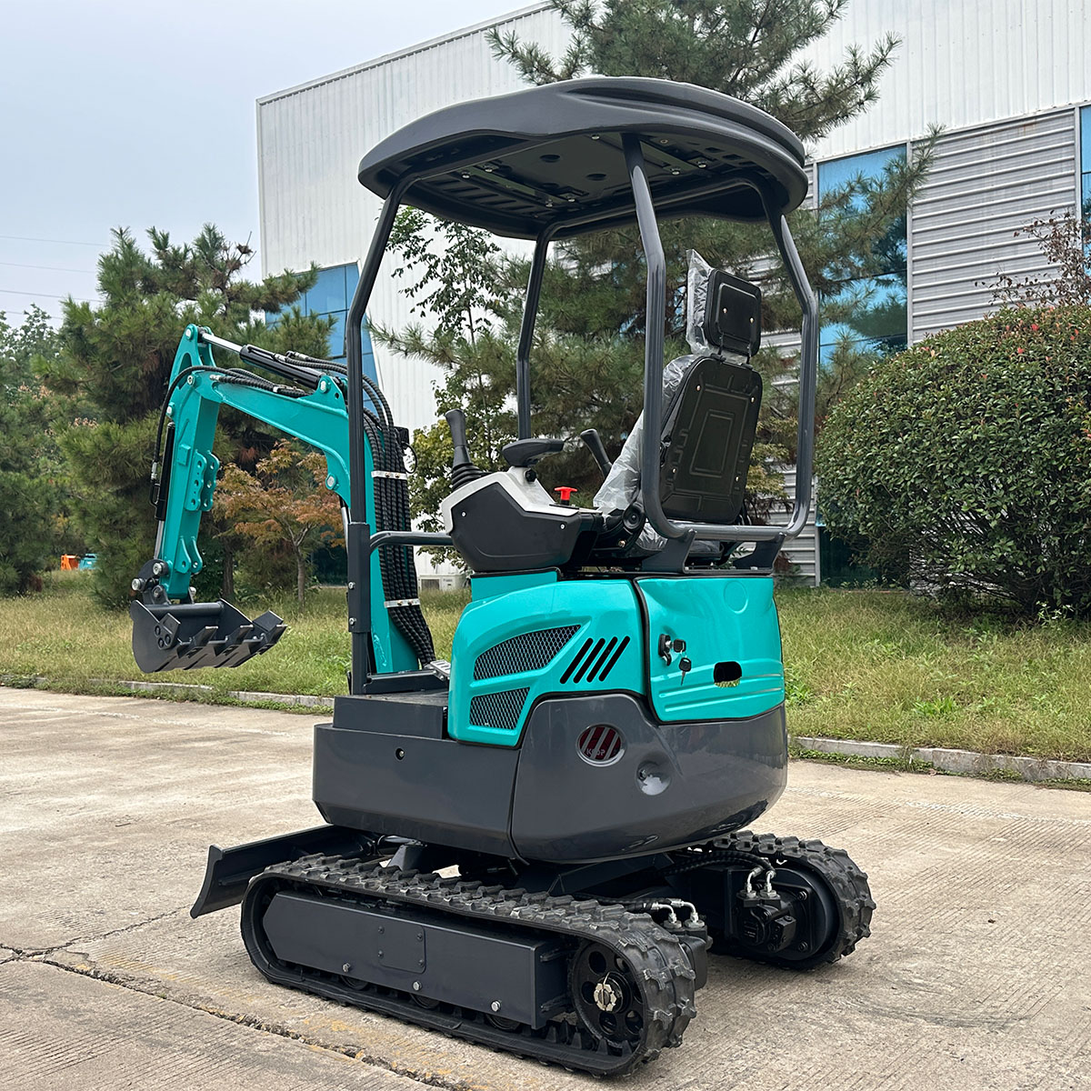 Mini Elephant ME17 Mini Excavator 1.7 Ton for Mountain Land Reclamation & Indoor Renovation Demolition