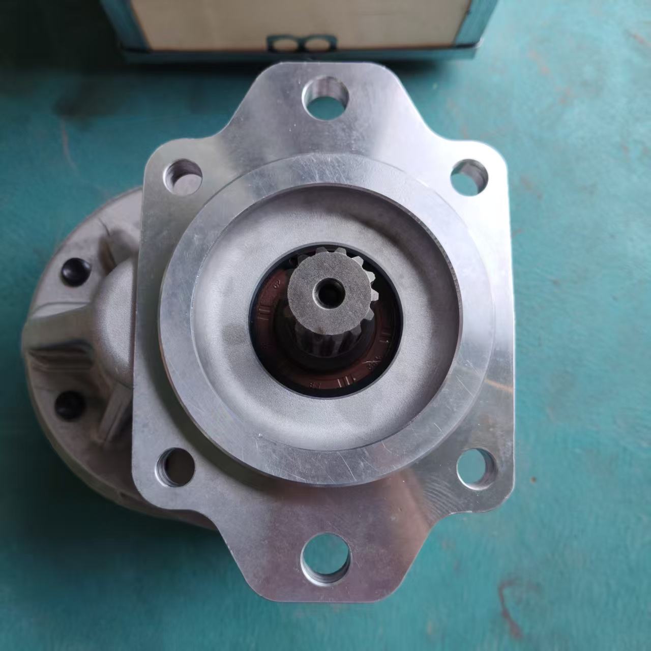 Transmission Pump Assembly for D85 Bulldozer 705-21-32051