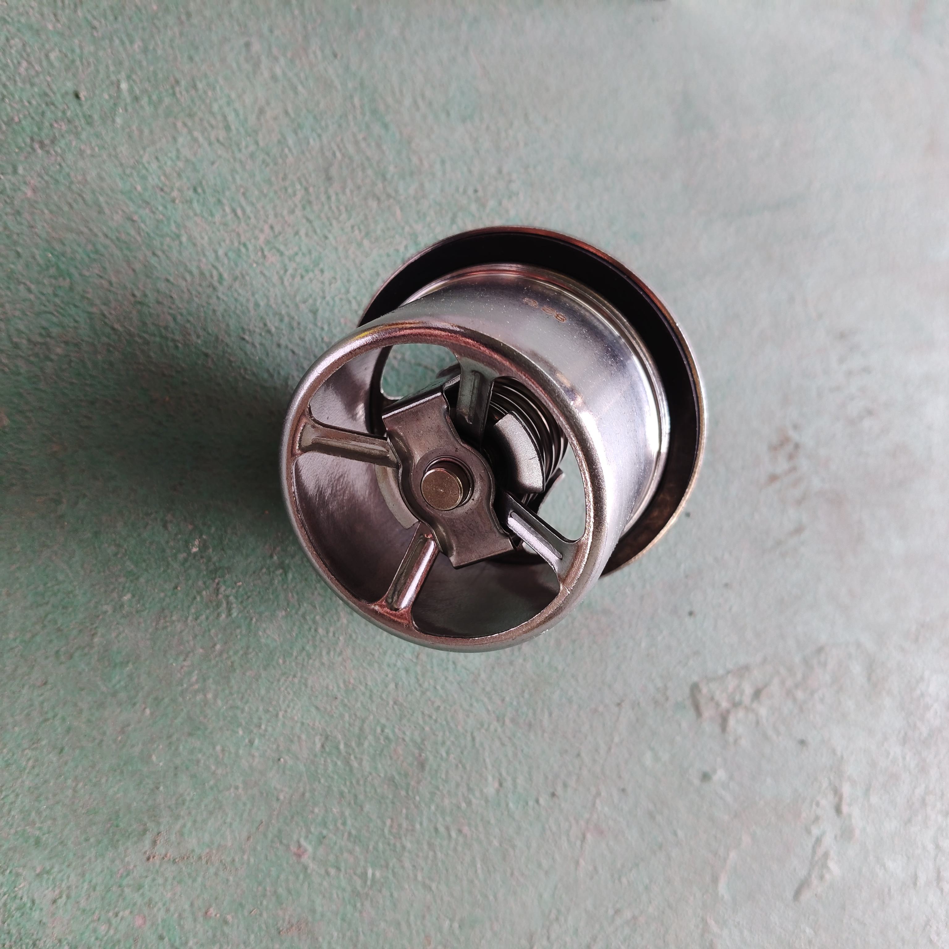 Thermostat D65 Bulldozer 6745-61-1111