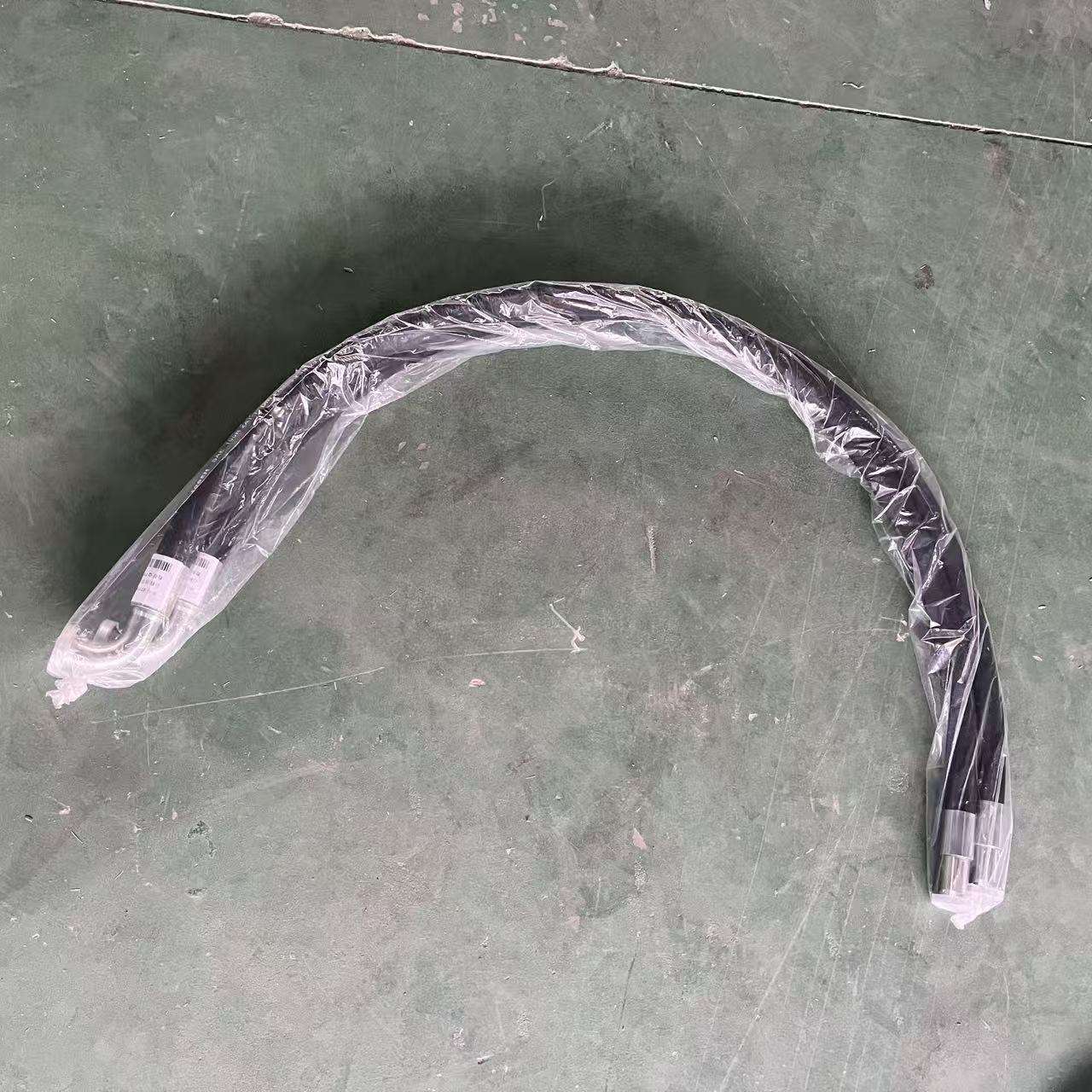 D80E-18 D85A-18 Excavator Hydraulic Line Hose 07118-01017