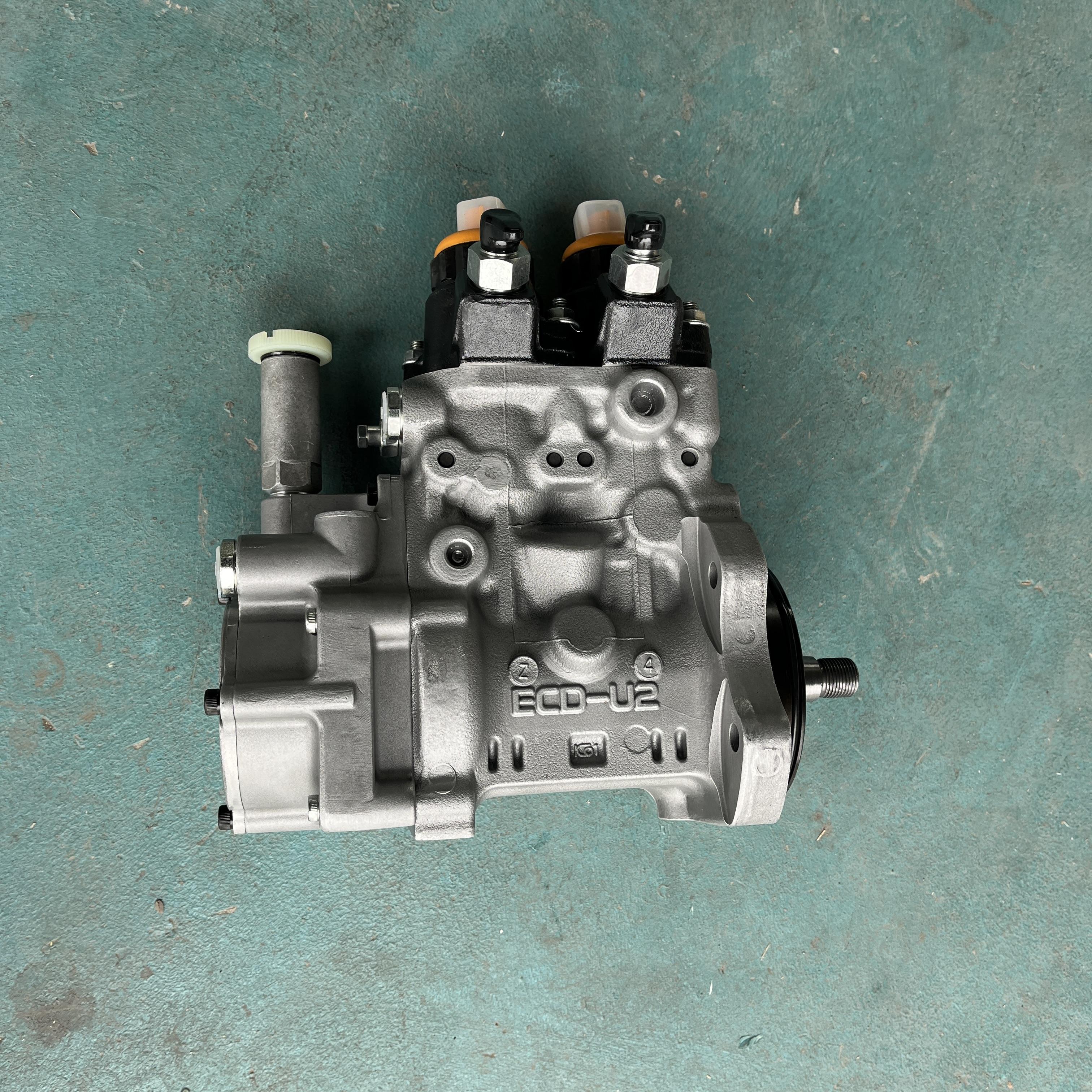 PC400 Excavator Fuel Supply Pump 6156-71-1112