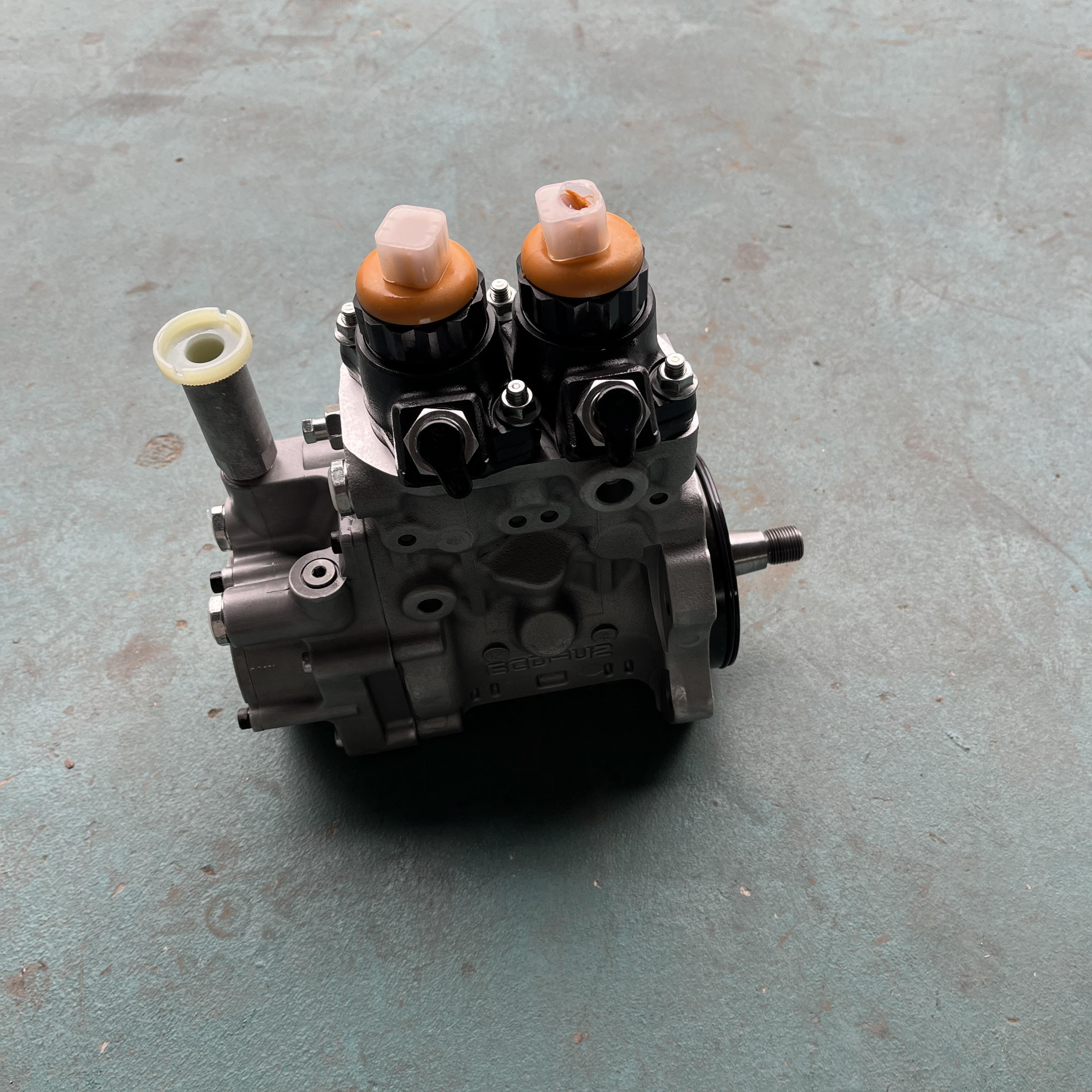 PC400 Excavator Fuel Supply Pump 6156-71-1112