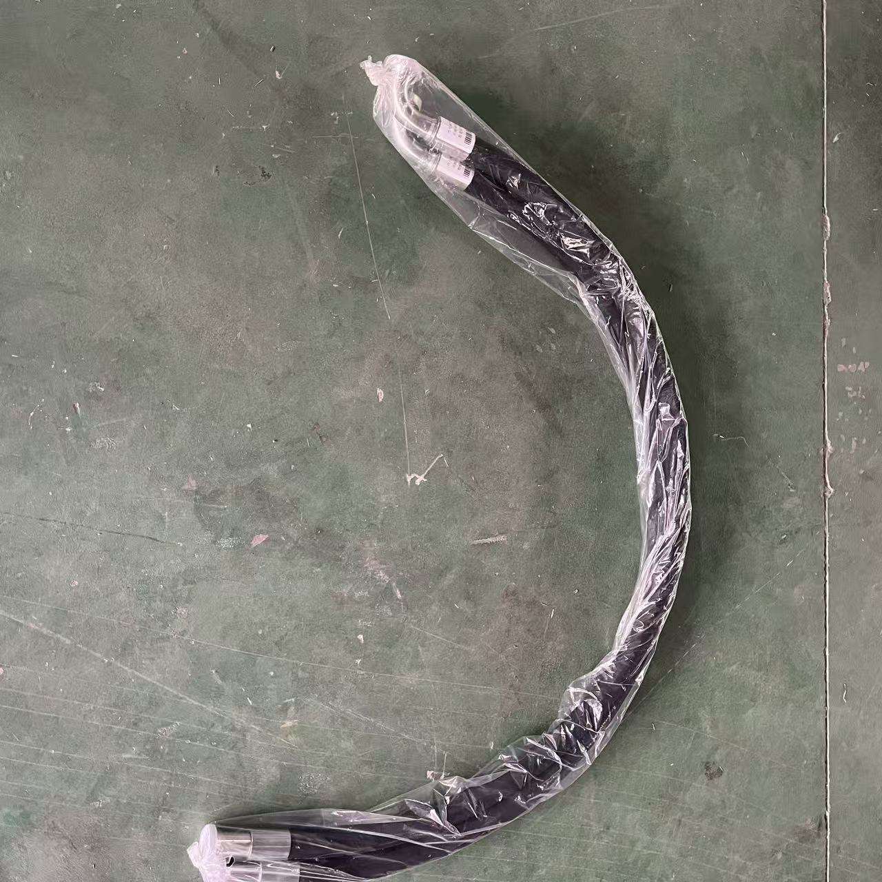 D80E-18 D85A-18 Excavator Hydraulic Line Hose 07118-01017