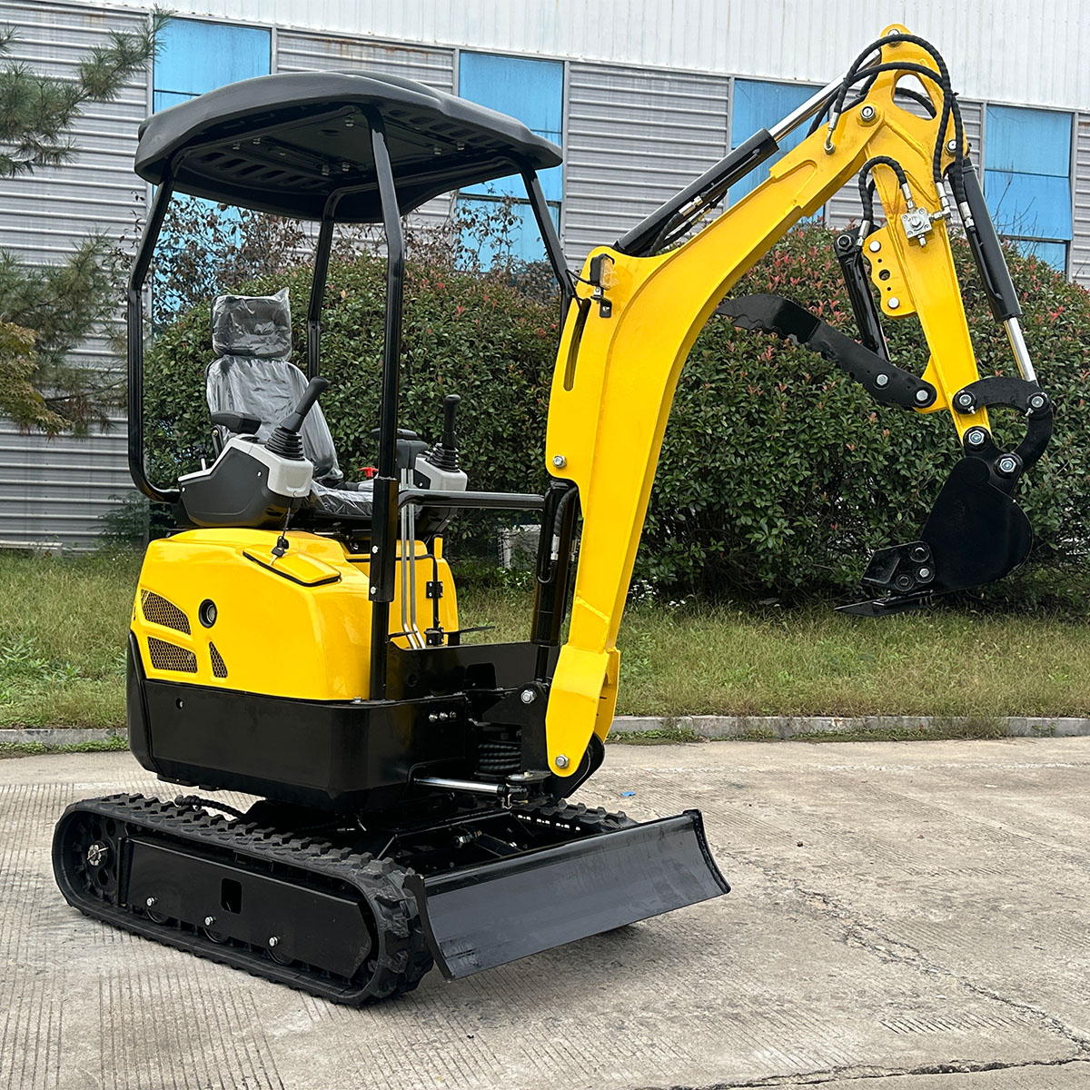 ME-18 1.8 Ton Mini Crawler Excavator Compact High Power for Household Farming & Orchard