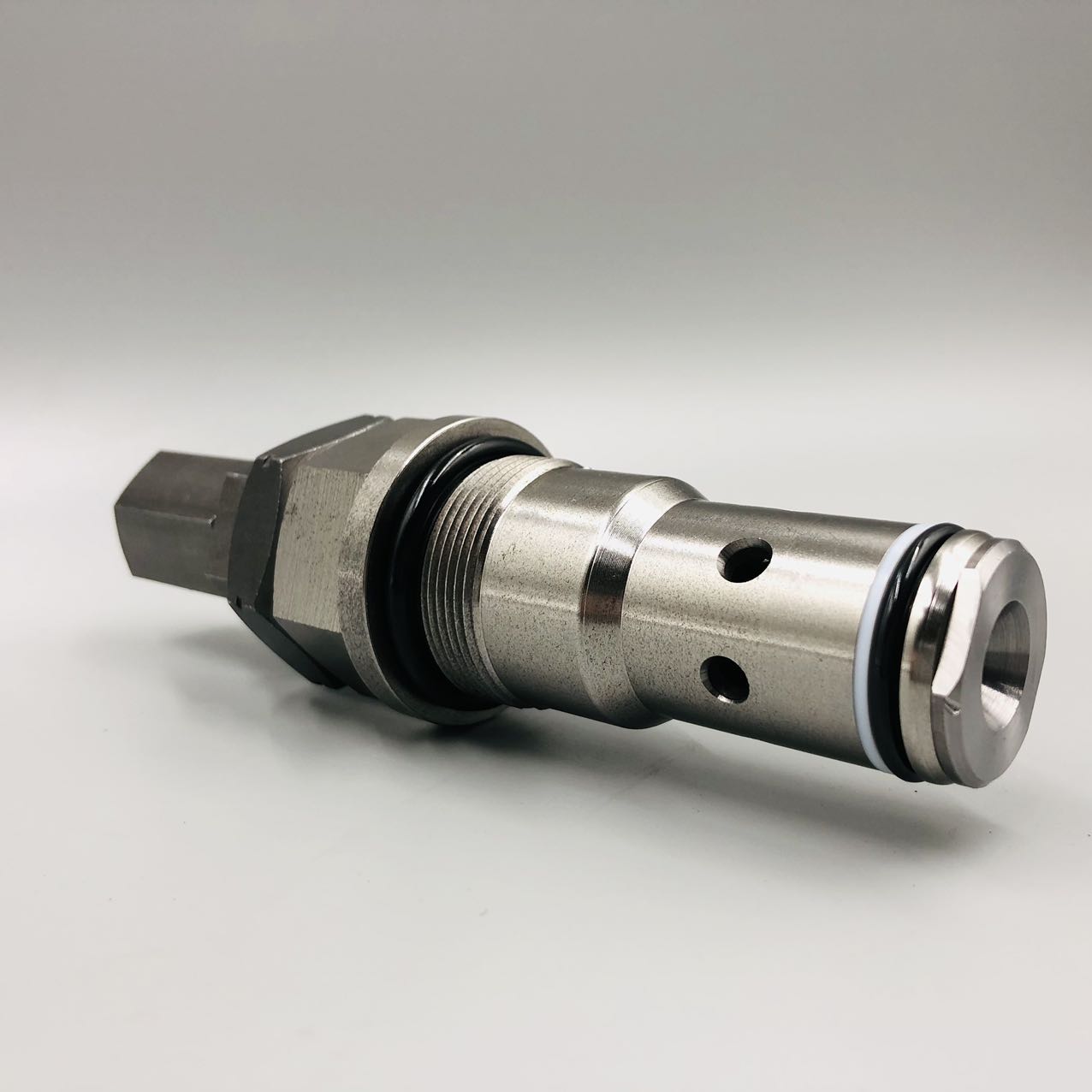 700-89-66000 RELIEF VALVE is suitable for Komatsu WA600-3 loader parts