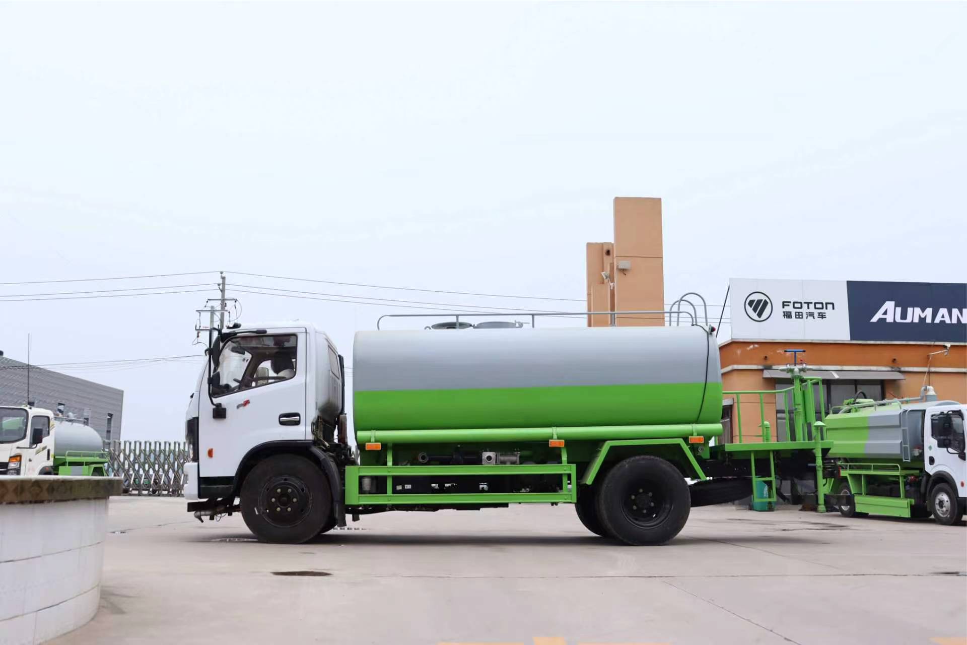 Dongfeng Forica F7 4x2 Diesel 8m Fog Cannon Dust Suppression Truck Long Range Sprayer Water Tank Air Pollution Control Road