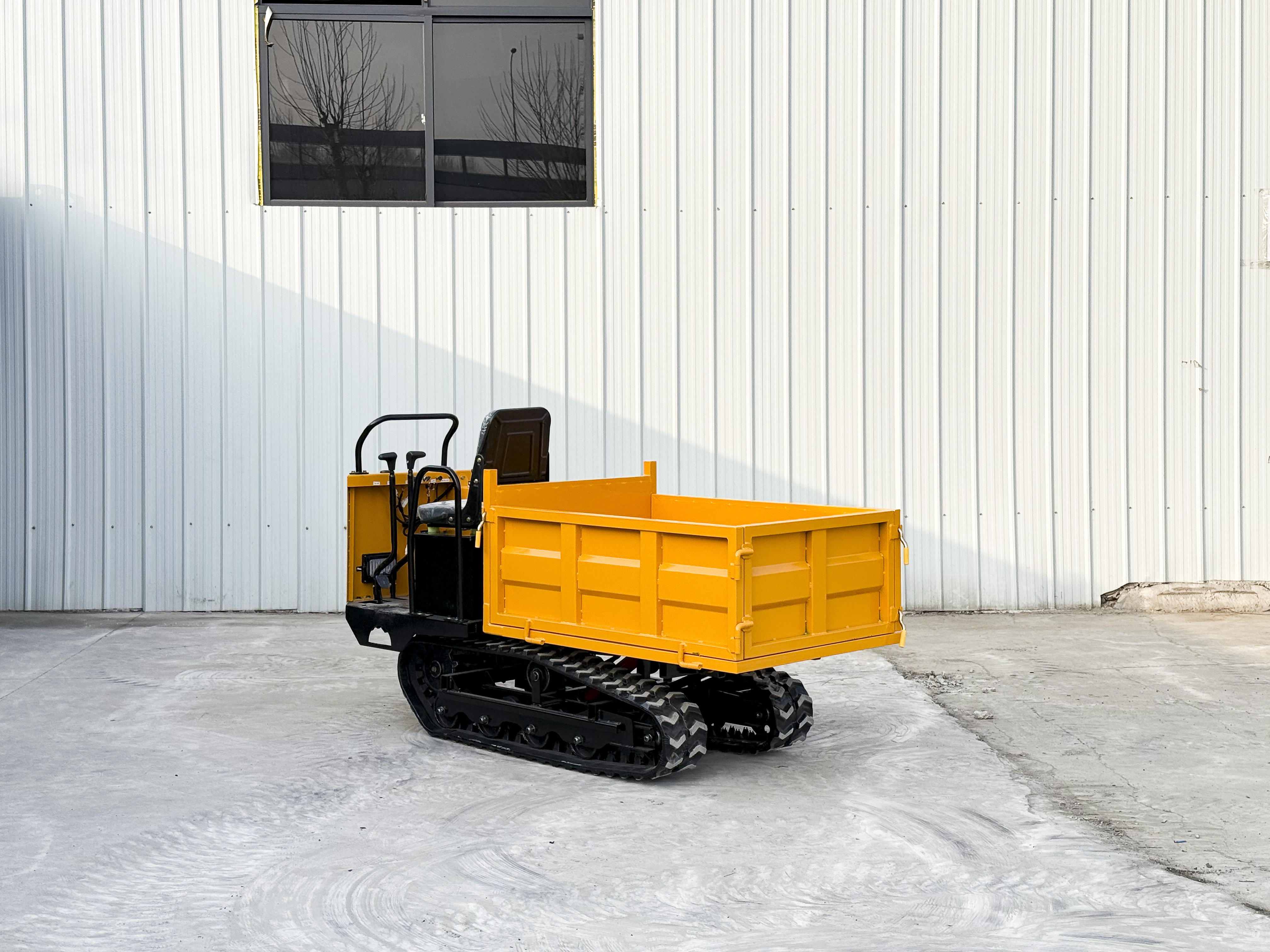 High Quality Small All-Terrain Crawler Dump Truck Hand-Held Mini Loader Diesel PLC & Gear Core Components 1 Year Warranty