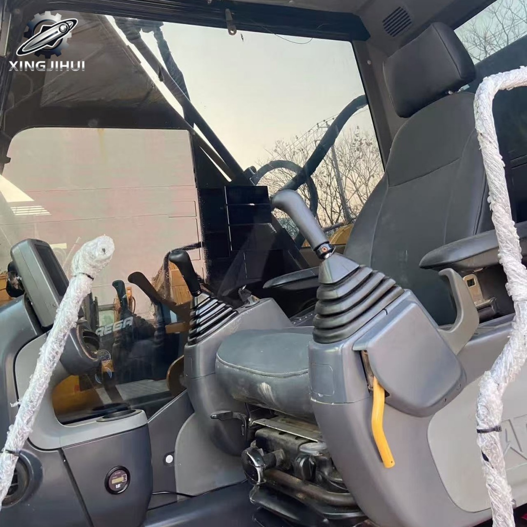 Used CAT320D2L Excavator