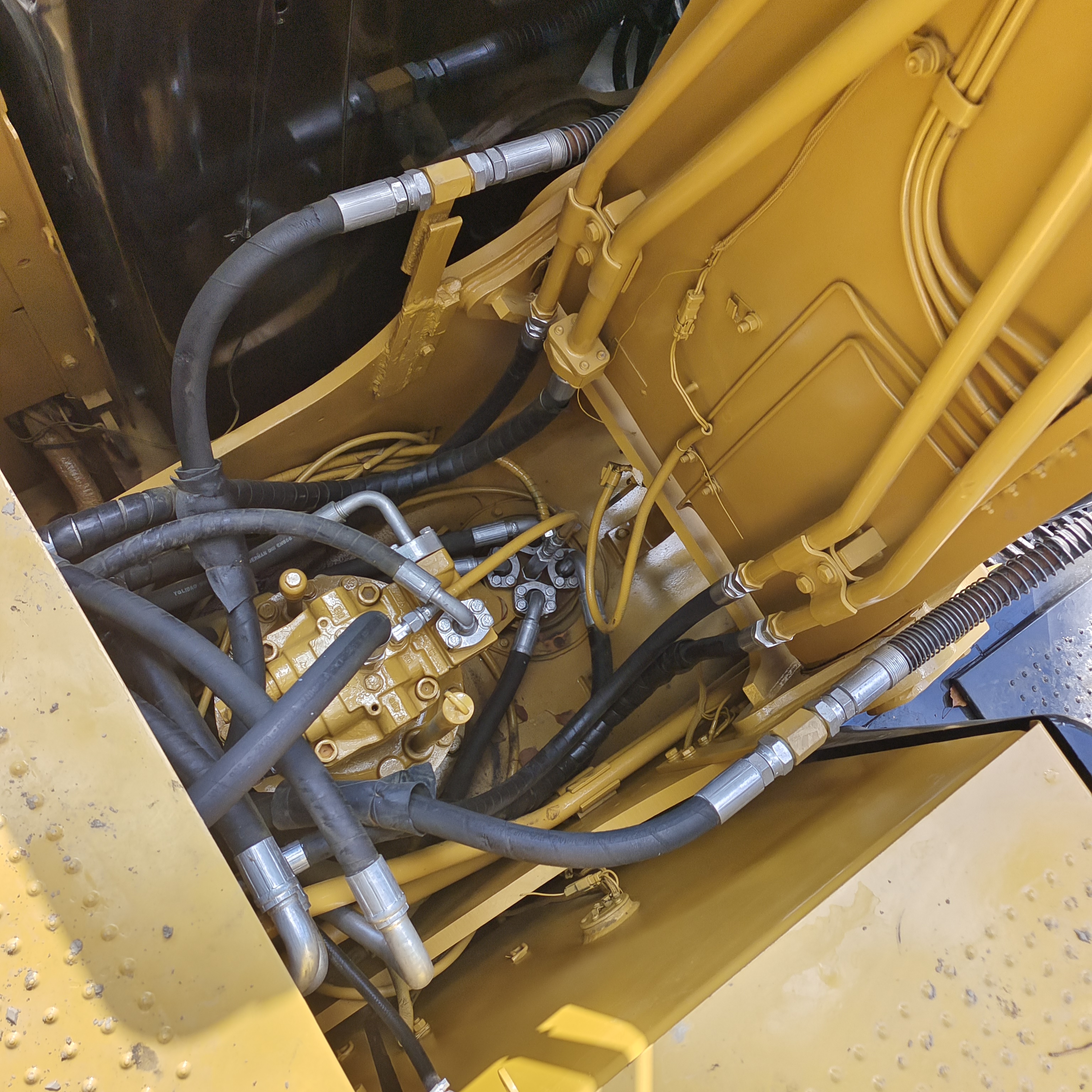 used caterpillar 320D 320DL 320D2 320D2L 320GC 320