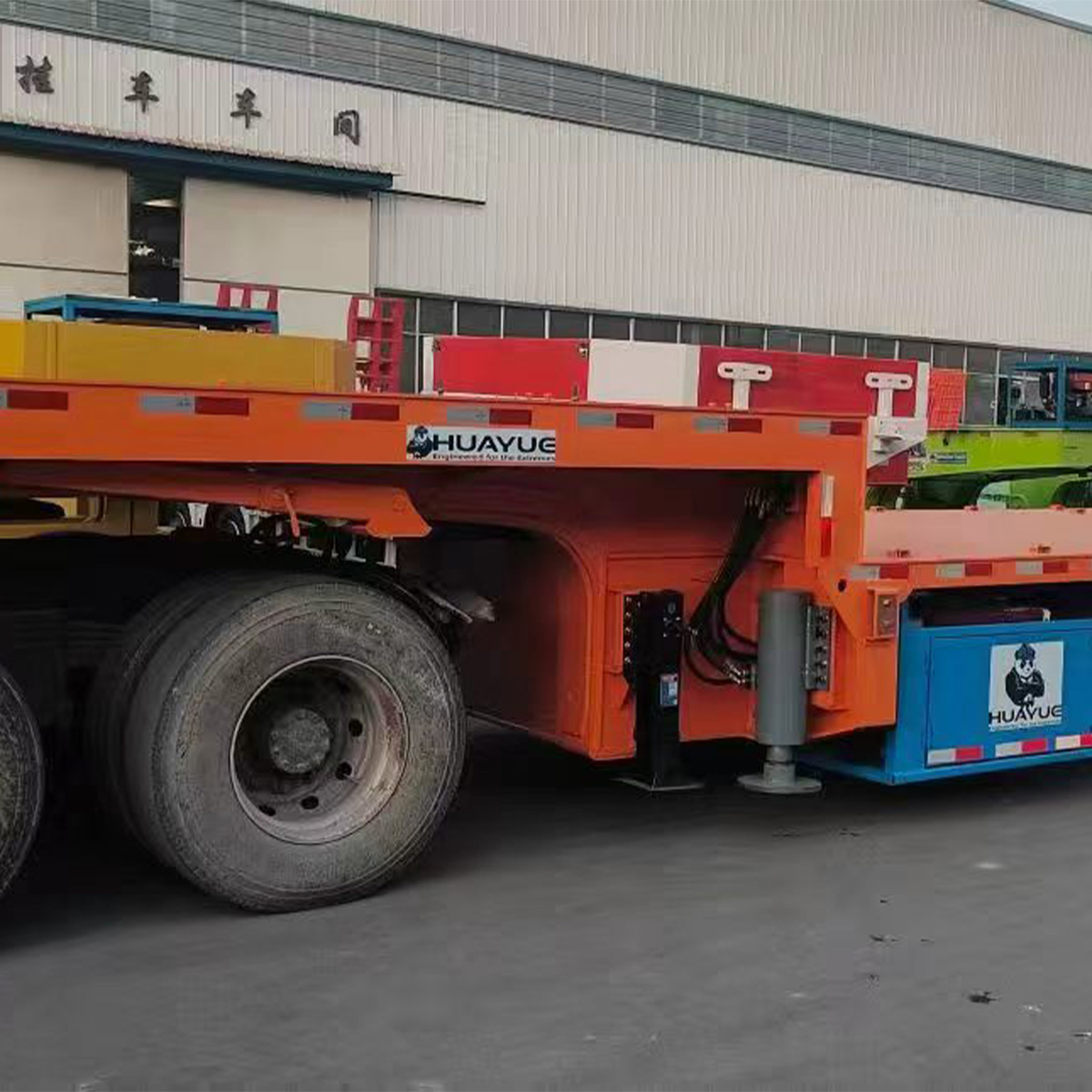 Custom Low Bed Semi-Trailer, 30-100 Ton Capacity, 8000kg-128000kg Load, Made in Shandong China, OEM/ODM Available