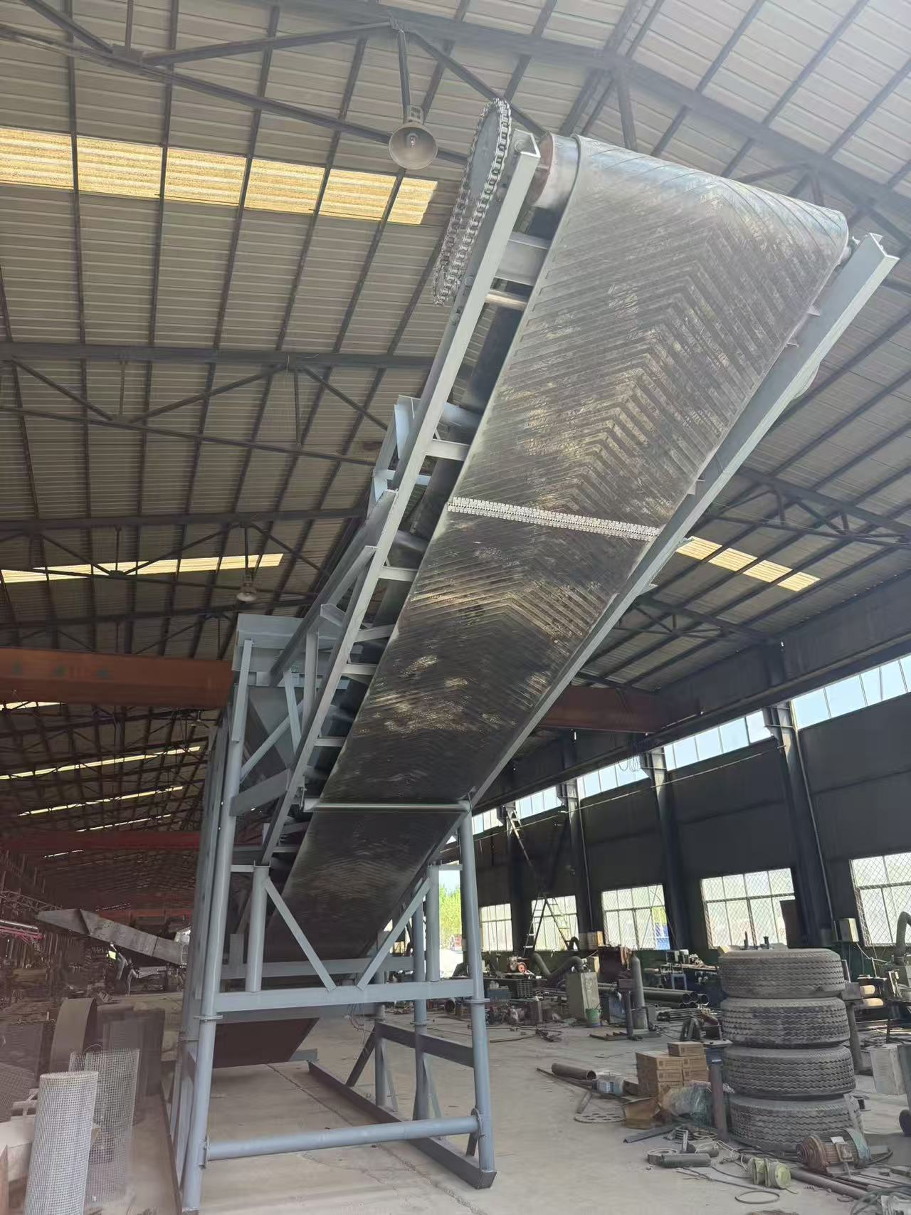 Vibrating Sand Screen