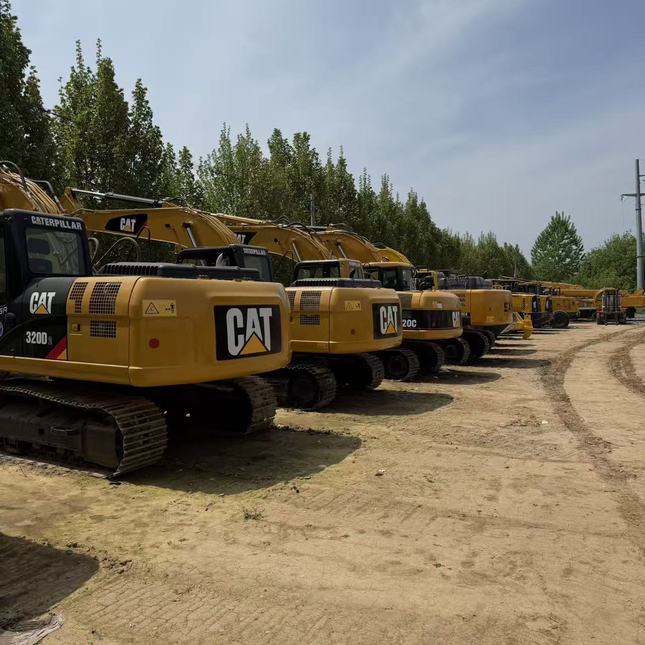 Used SANY SY215C Crawler Hydraulic Excavator 21-Ton Medium Construction Equipment for Export