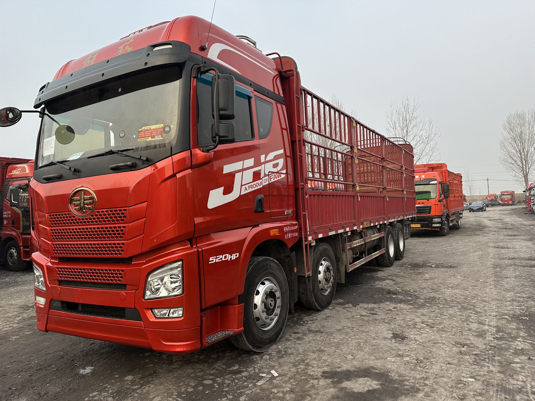 9.6m High Bar 8×4 Truck, 520HP Manual Transmission, National VI, Full Configuration, Excellent Condition