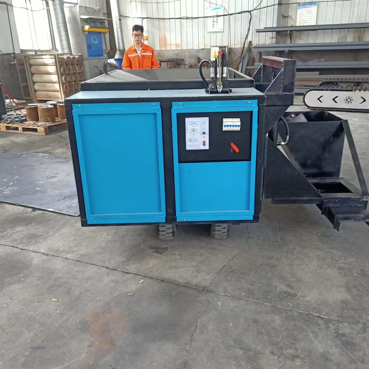 400 Type Self-propelled Curb Forming Machine