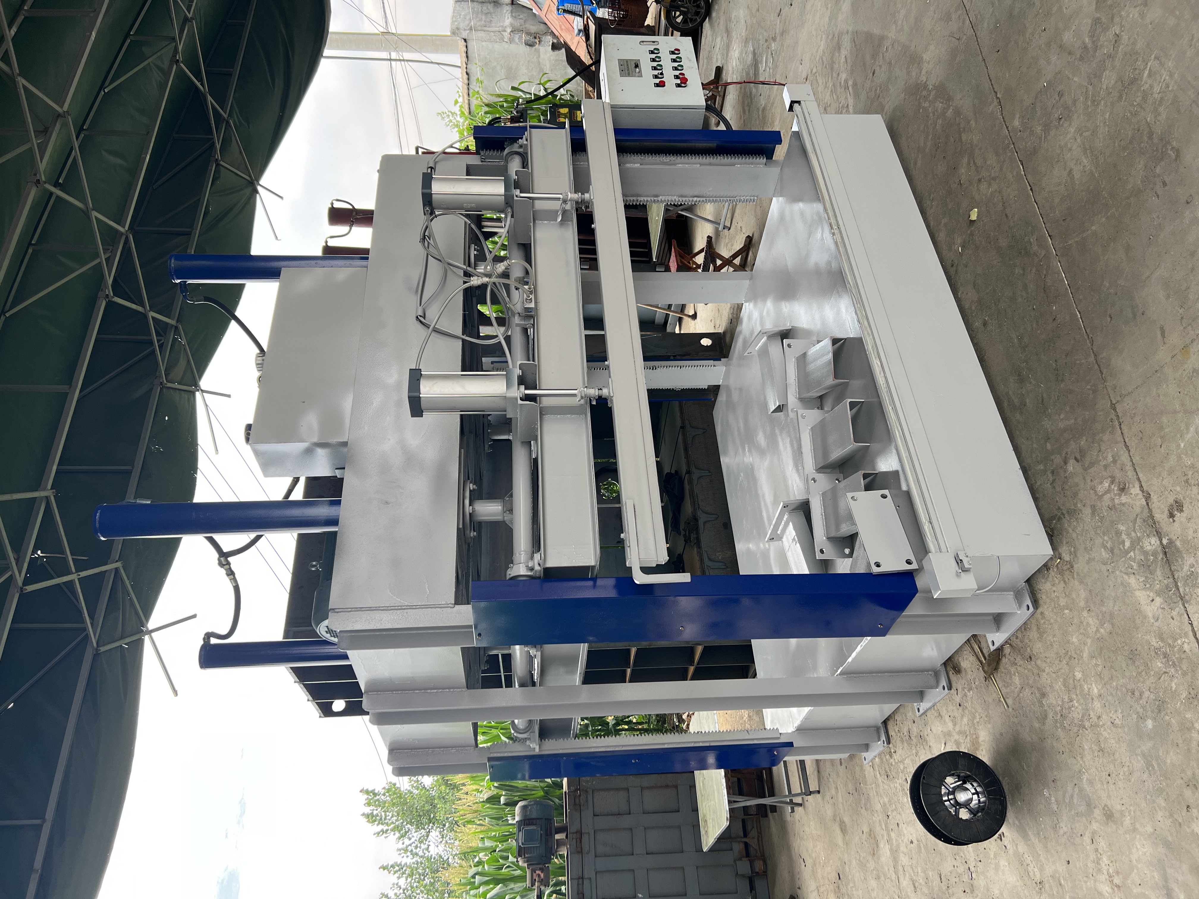 Sofa Mattress Compressor