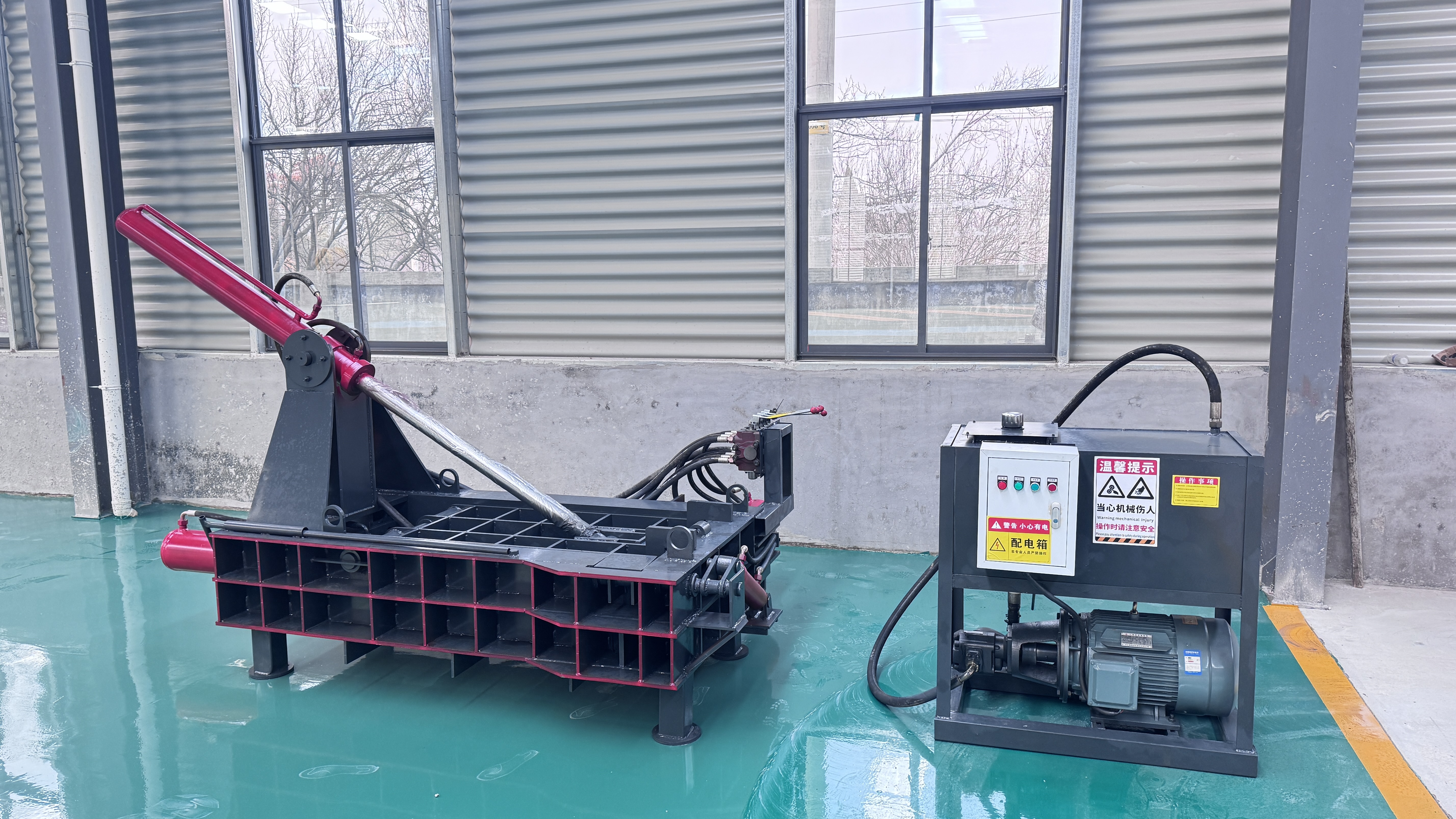 Metal Pressing Machine