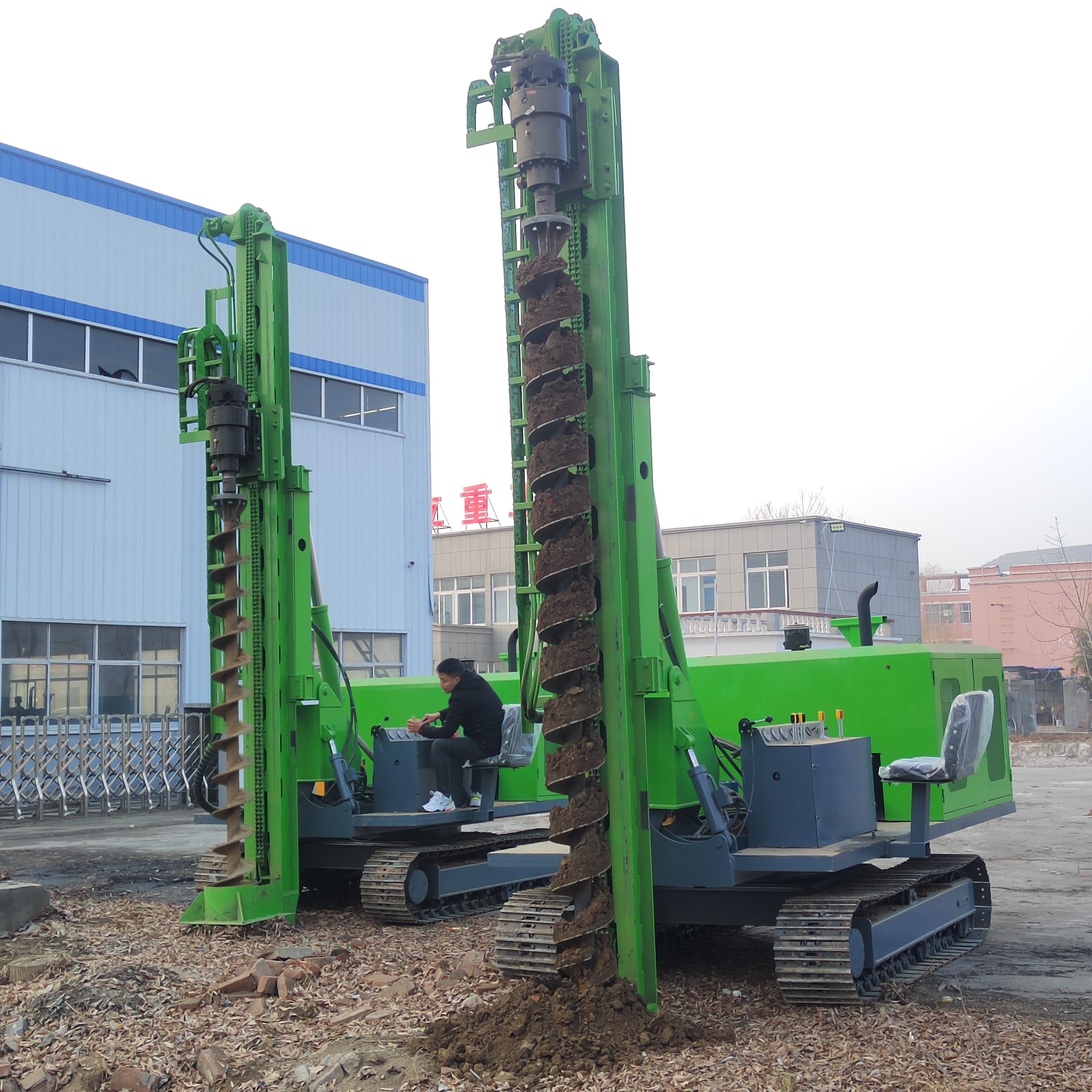 Crawler Type Photovoltaic Drilling Rig Piling and Drilling Equipment for PV Power Station