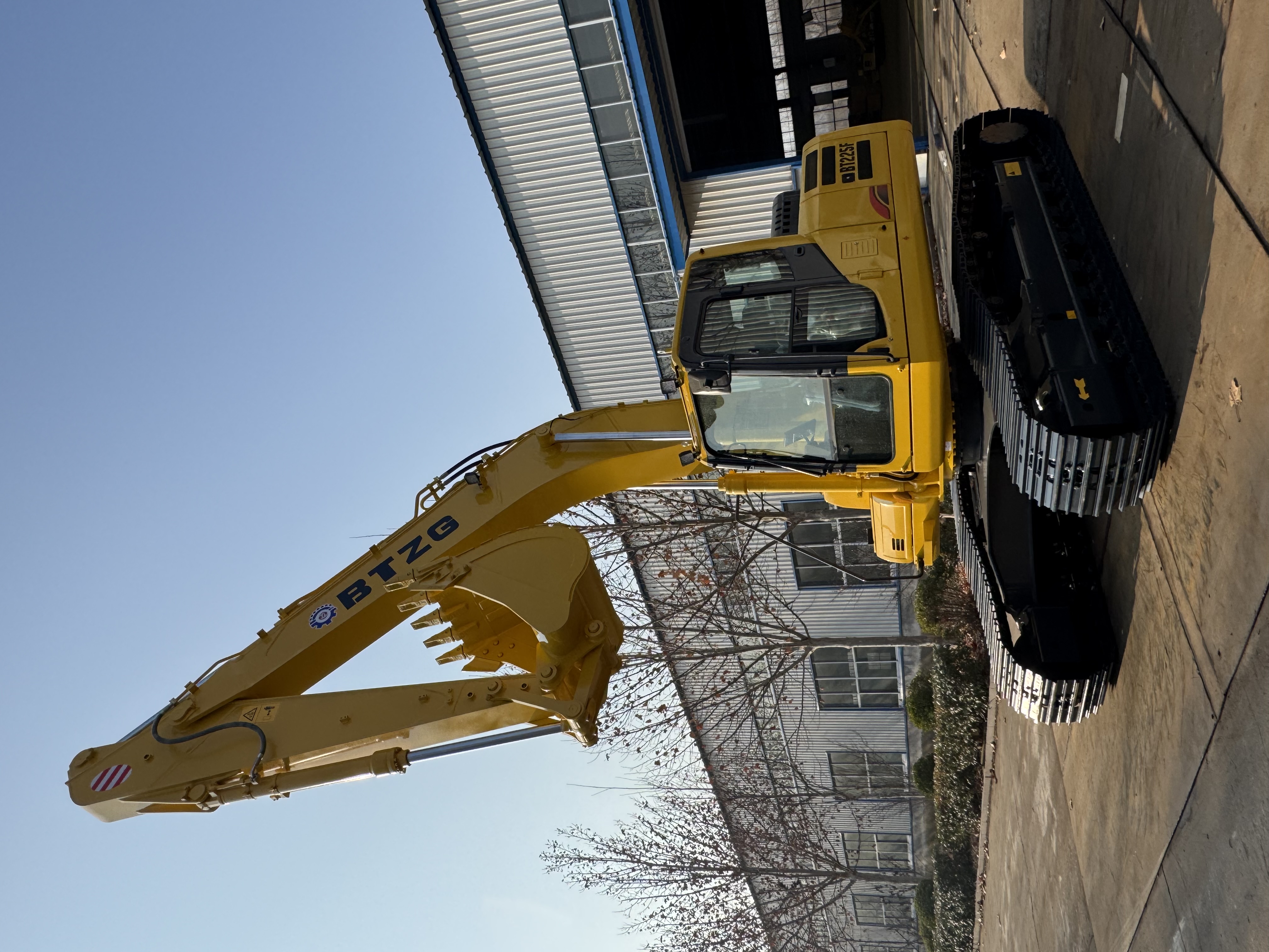 22 Ton Hydraulic Crawler Excavator | 22.5 Ton Construction Excavator with Cummins/Isuzu Engine