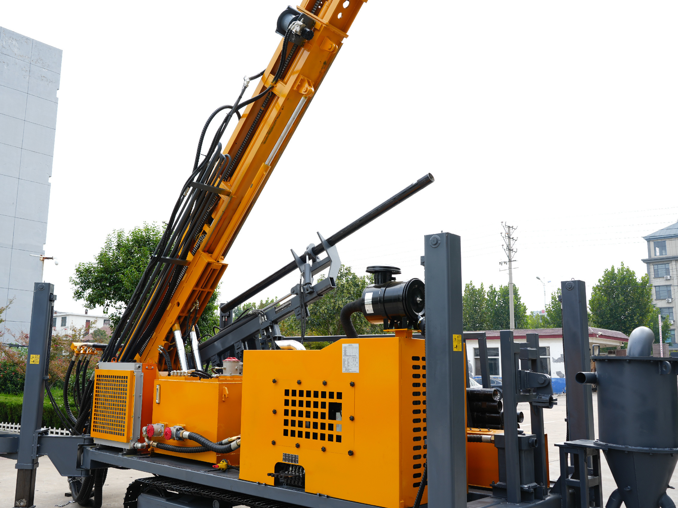 RC Reverse Circulation Drilling Rig Crawler Pneumatic Reverse Circulation Drilling Equipment for Geological Exploration