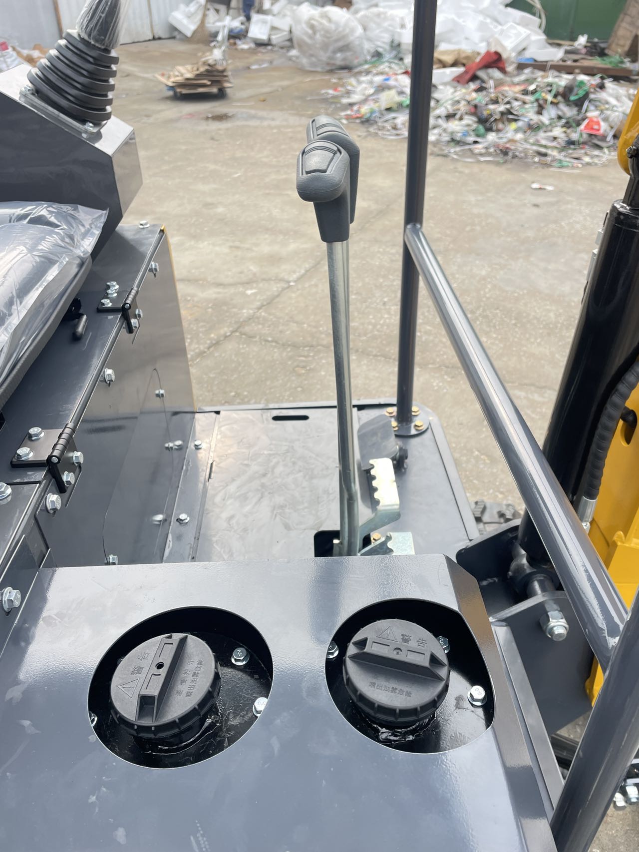 Model 18 Multi-functional Mini Crawler Excavator for Municipal Engineering
